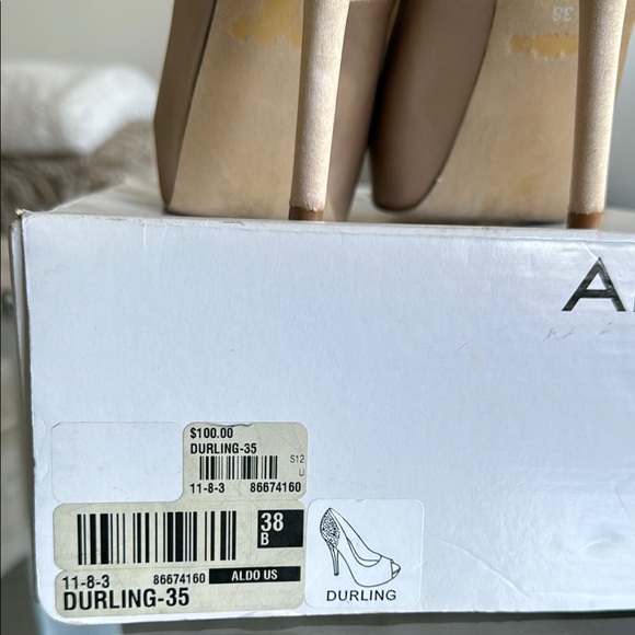 Beige satin open toe pumps with rhinestones Aldo. - Picture 5 of 12